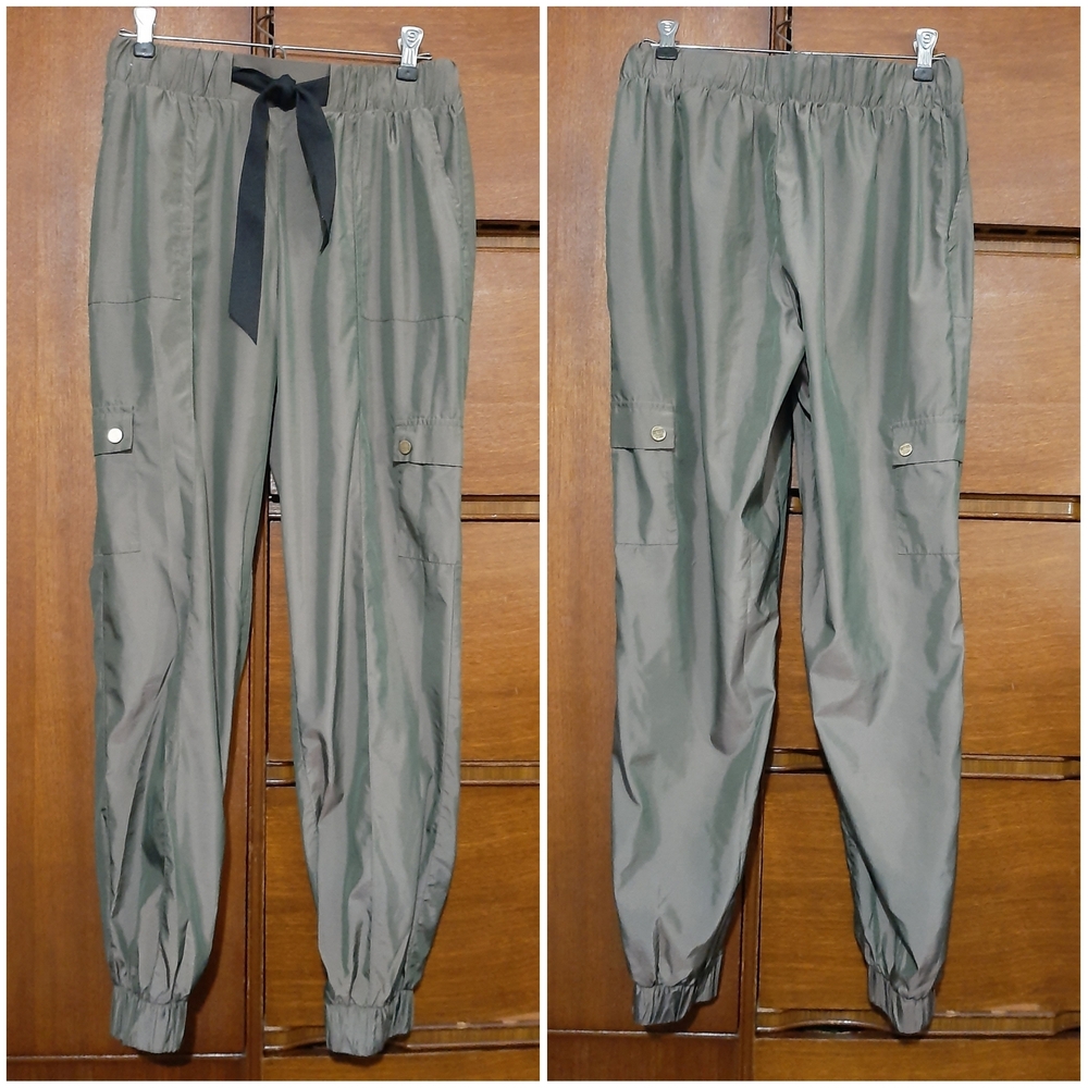 Victoria's Secret Olive Cargo Drawstring Joggers - xsmall